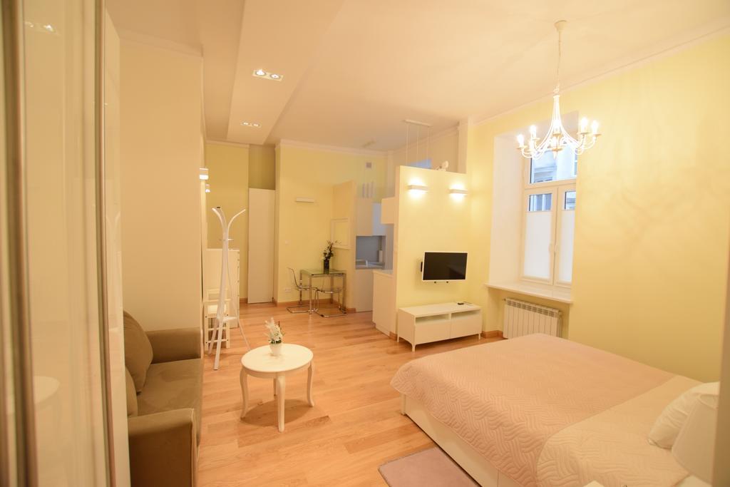 Elegant Apartment Foksal Варшава Экстерьер фото