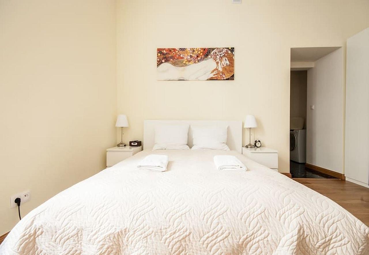 Elegant Apartment Foksal Варшава Экстерьер фото