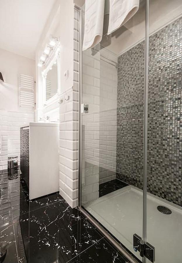 Elegant Apartment Foksal Варшава Экстерьер фото